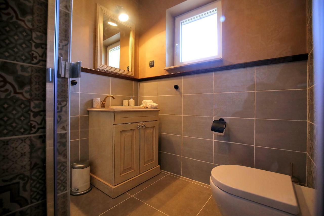 Apartment Yelica Zaton  Buitenkant foto