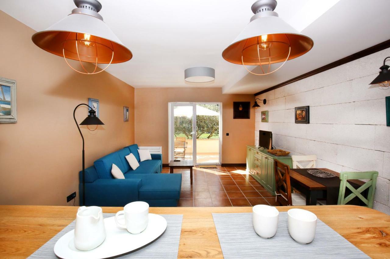 Apartment Yelica Zaton  Buitenkant foto